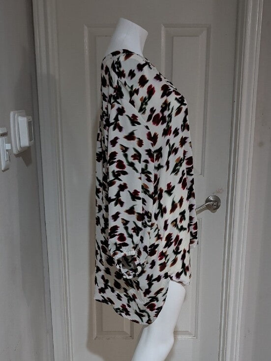 Chelsea & Theodore White Floral V-Neck Tunic with Multicolor Print Women's 3X