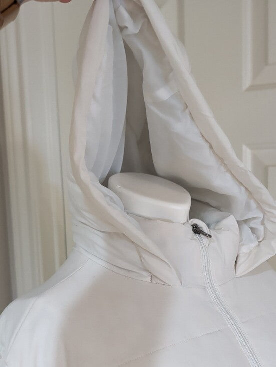 Swiss Tech Women's White Hooded Quilted Puffer Jacket 3X
