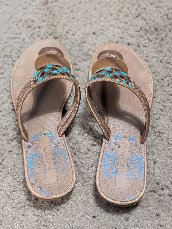 Grendha Brown Beaded Toe-Post Sandals with Turquoise Accents Women's 8