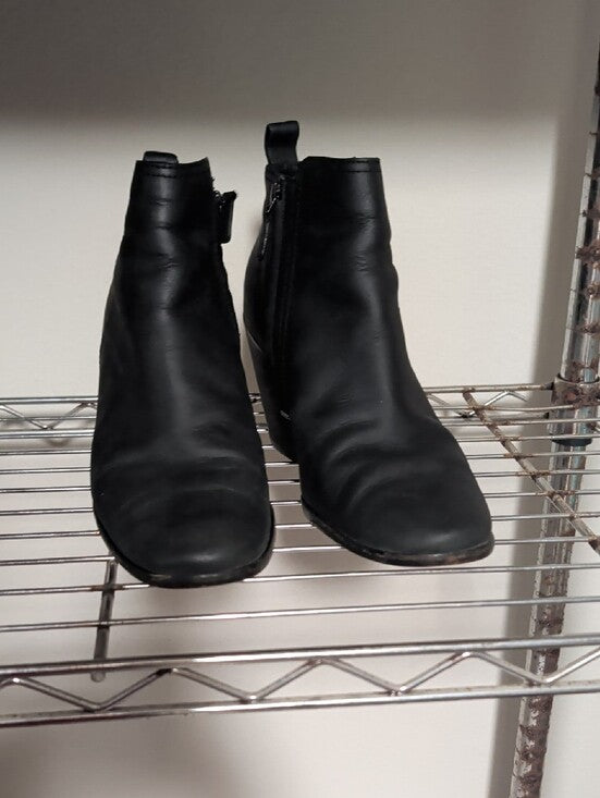 Cole Haan Black Leather Ankle Booties with Block Heel Women's 8.5