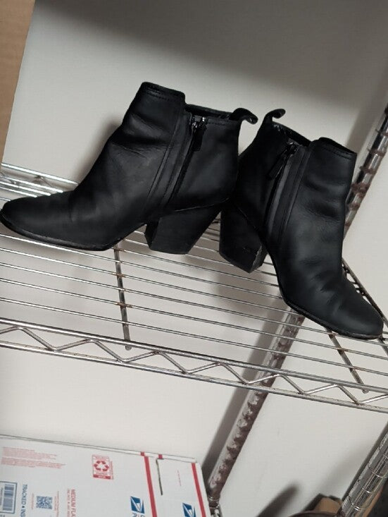 Cole Haan Black Leather Ankle Booties with Block Heel Women's 8.5
