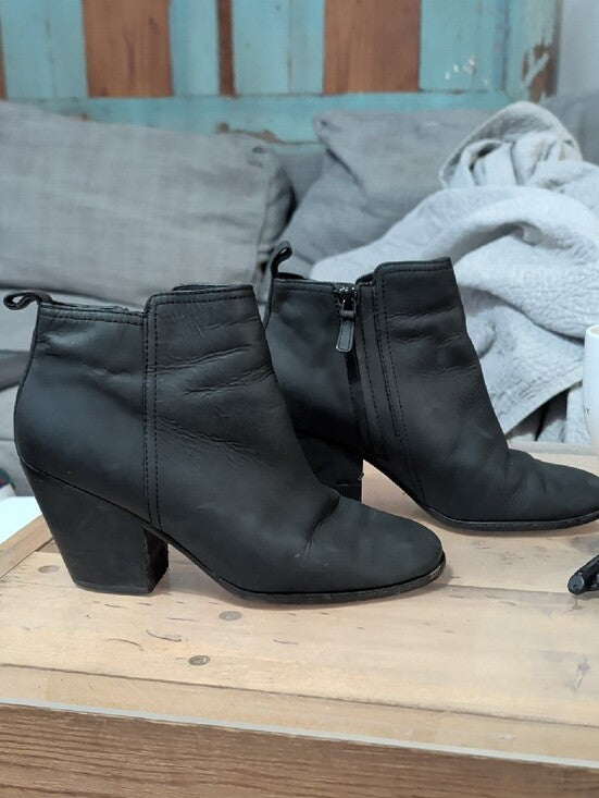 Cole Haan Black Leather Ankle Booties with Block Heel Women's 8.5