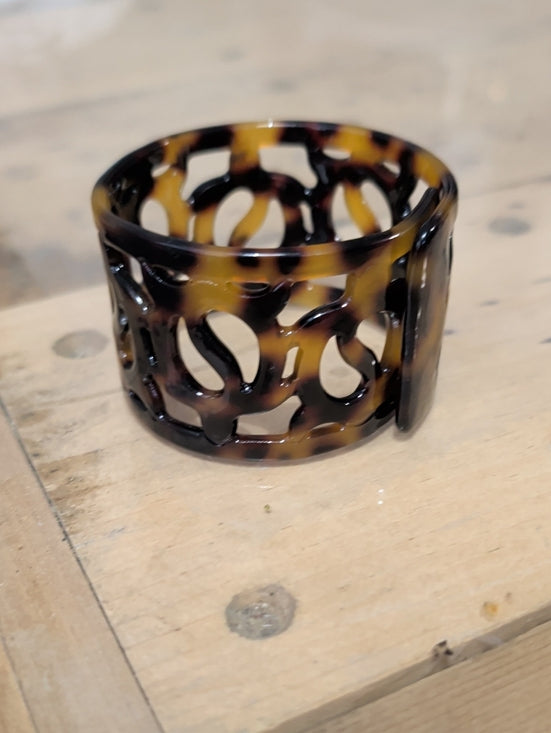 Vintage Tortoiseshell Cutout Resin Cuff Bracelet - Adjustable Band