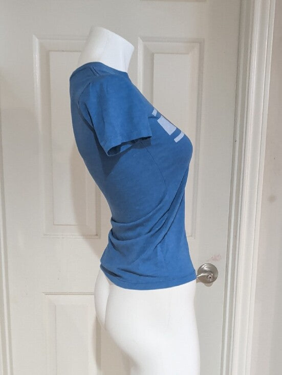Retro Women’s Blue Graphic Tee with Colorado Emblem Small