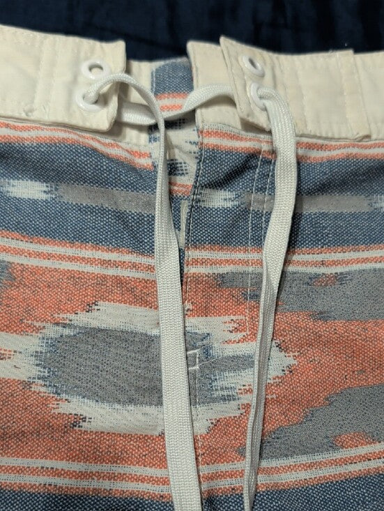 Mossimo Men's Patterned Coral and Blue Board Shorts 32
