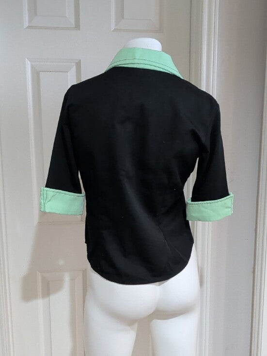 Vintage Daddy-O's Black Button-Up Shirt with Mint Green Collar and Cuffs Medium