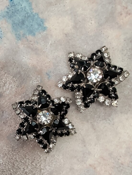 Classic Weiss Black & Silver Starburst Clip-On Earrings - Vintage Costume Jewelry Retro
