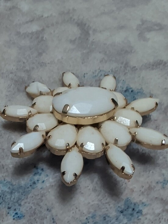 Vintage White Glass Stone Floral Brooch Costume Jewelry