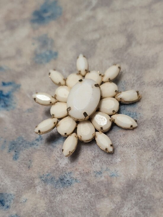 Vintage White Glass Stone Floral Brooch Costume Jewelry