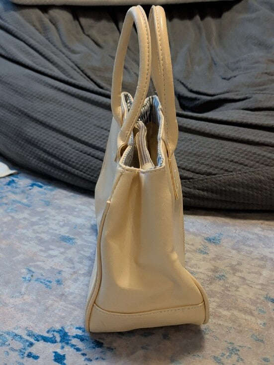 Vintage Cream Tote Handbag with Coin Purse Classic