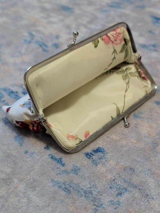 Vintage Floral Clasp Wallet Clutch in Cream with Pink & Yellow Roses Retro