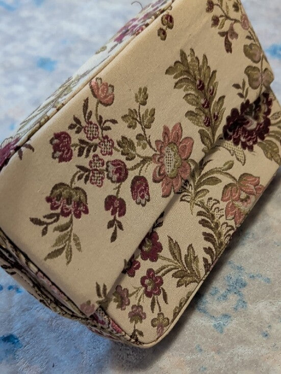 Vintage Floral Needlepoint Small Shoulder Bag - Beige Pink Classic Handbag