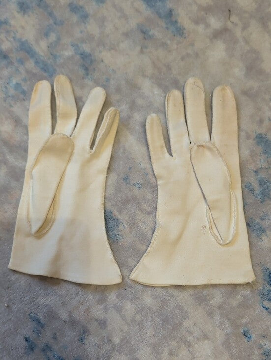 Classic Embroidered Women's Ivory Embroidered Dress Gloves Vintage