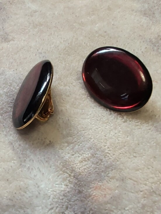 Vintage Deep Garnet Glass Cabochon Pair Cip-On Retro Women's Costume Jewelry
