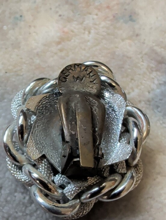 Vintage Classic Silver-Tone Floral Clip Earrings Retro Women's Costume Jewelry