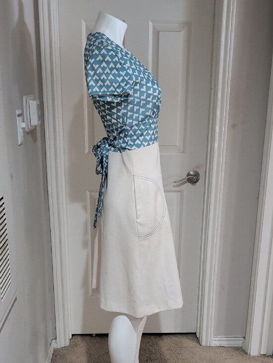 Vintage 70's Melissa Lane Light Blue Heart-Print Tie Waist Retro Dress Women's 10