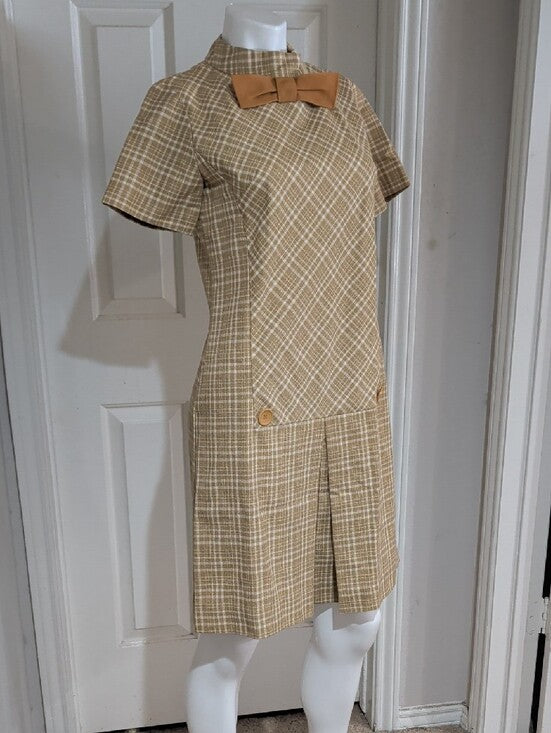 Retro Tan Plaid Short-Sleeve Dress with Bow Detail Handmade M/L