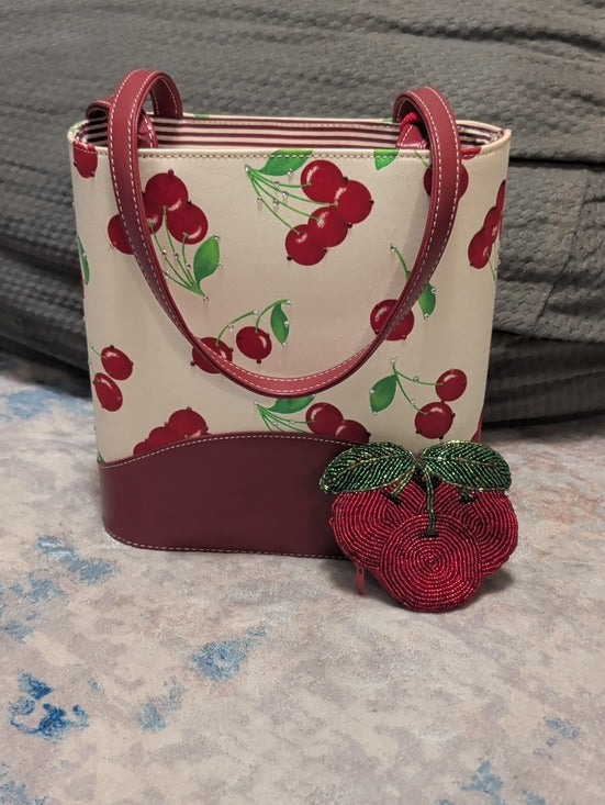 Vintage Cherry-Print Tote Bag with Red Trim Retro Mid-Century NWT and Coinpurse