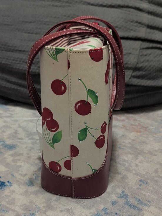 Vintage Cherry-Print Tote Bag with Red Trim Retro Mid-Century NWT and Coinpurse