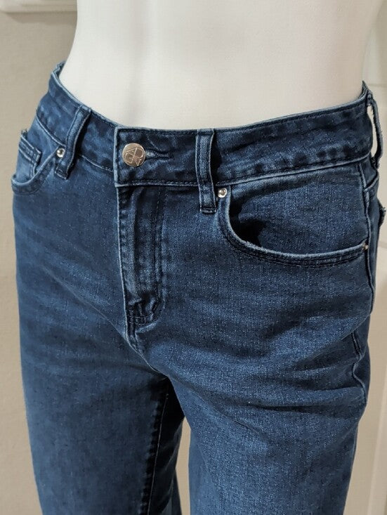 Classic High-Rise Straight Leg Ankle Jeans Women's Small (4-6)