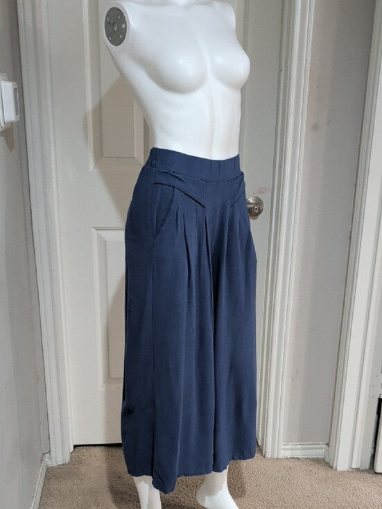 High-Rise Wide-Leg Crop Pants with Pockets in Slate Blue Women's Small