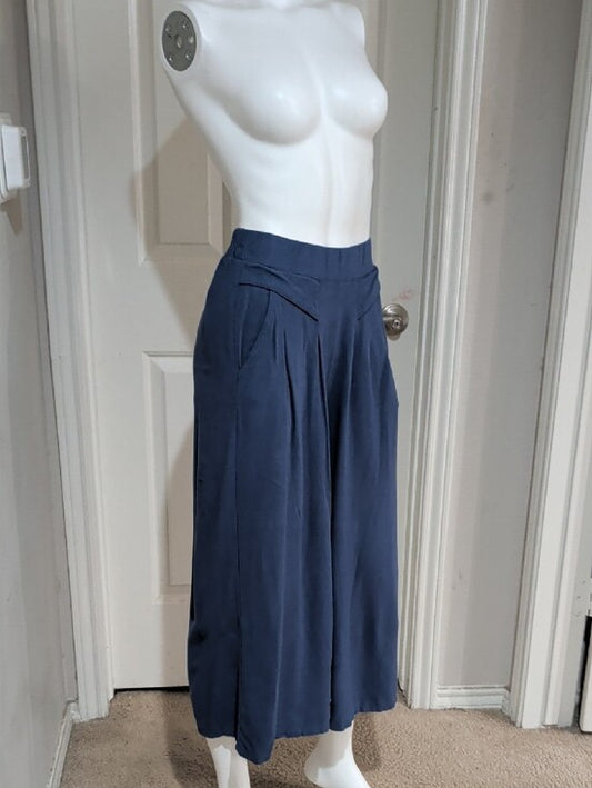 High-Rise Wide-Leg Crop Pants with Pockets in Slate Blue Women's Small