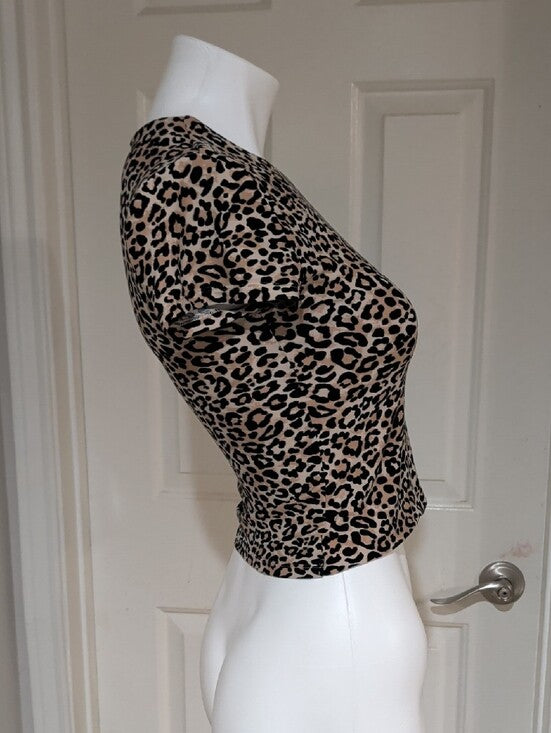 Y2K Derek Heart Leopard Print Short Sleeve Crop Top - Tan/Black Medium Retro