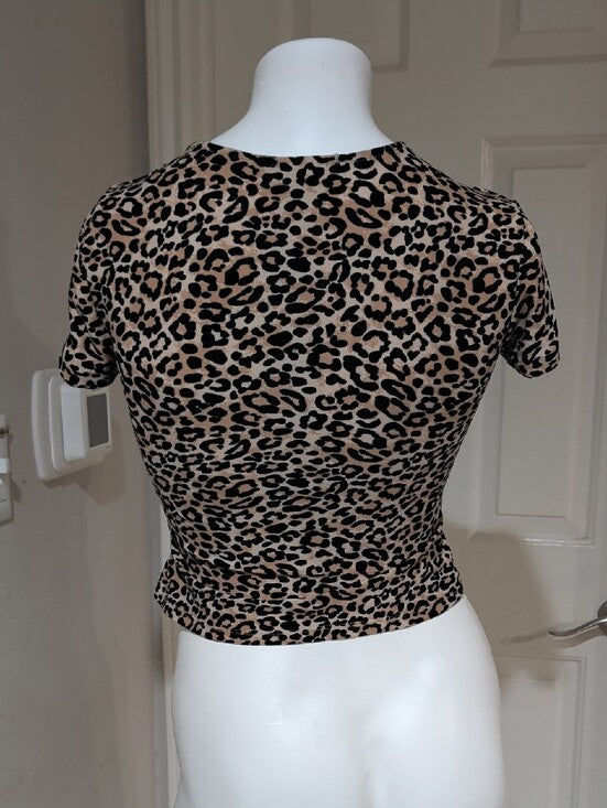 Y2K Derek Heart Leopard Print Short Sleeve Crop Top - Tan/Black Medium Retro