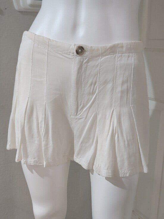 O'Neill White Pleated Viscose Shorts Women's Large