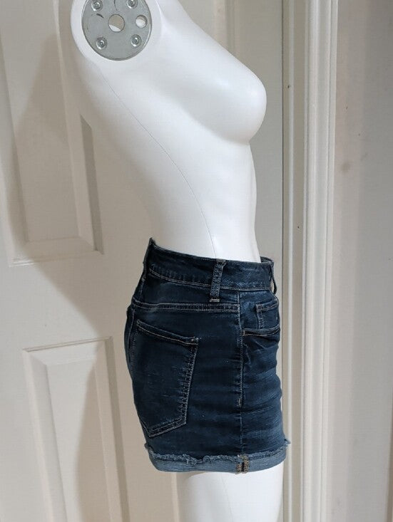 SO Dark Blue Women's Denim Shorts with Frayed Hem 7/28W