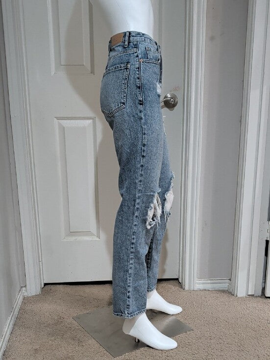 PacSun Women’s Distressed Straight Leg Dad Jeans - Light Blue Wash 24/XS
