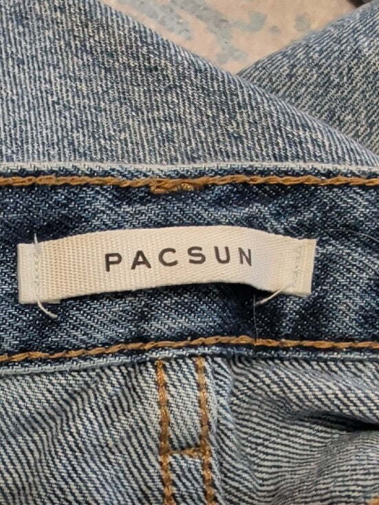 PacSun Women’s Distressed Straight Leg Dad Jeans - Light Blue Wash 24/XS