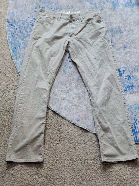 Levi's 218 Slim Straight Fit Pants in Khaki Men's 33x32