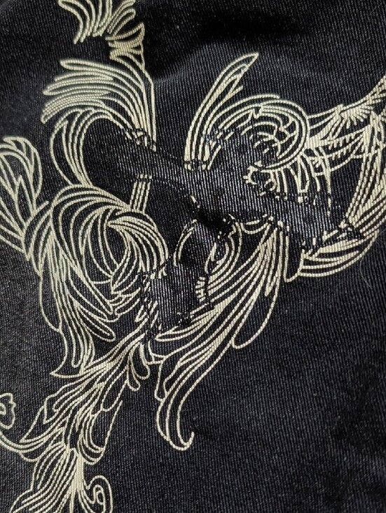 Retro ROMWE Black Denim Shorts with Ivory Ornamental Graphics Men's 2XL Y2K