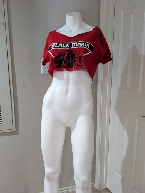 Retro Black Maria Red Crop Top Tee Women's Small Vintage