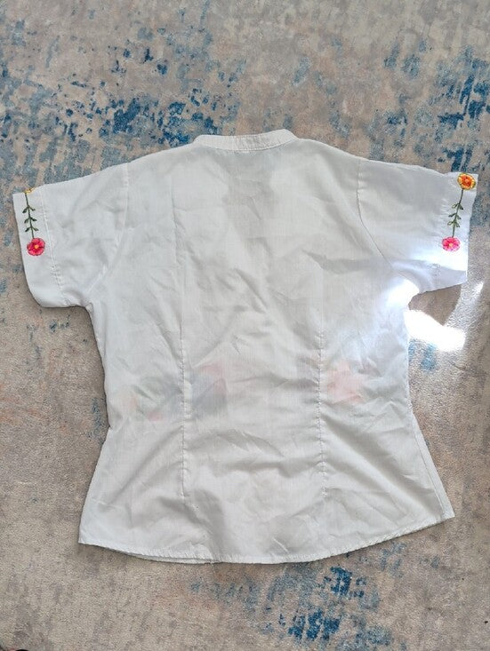 Crisp White Embroidered Floral Waist Button-Down Shirt Women's 32/XS