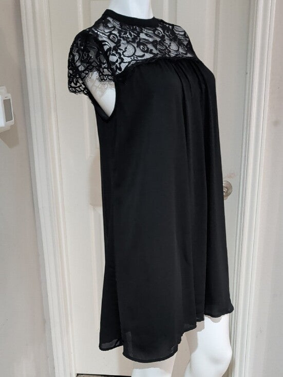 Decree Black Lace Shift Dress with Lace Yoke Women's Large