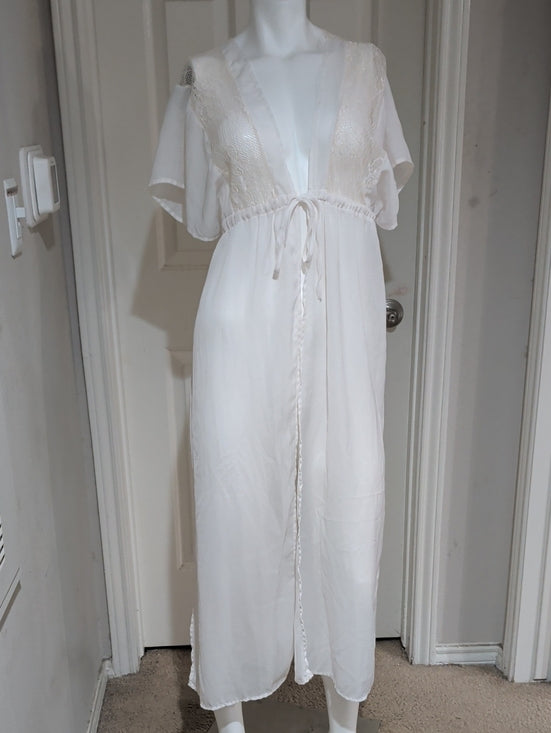 Vintage White Lace-Trim Maxi Robe — Women Intimates & Sleepwear O/S
