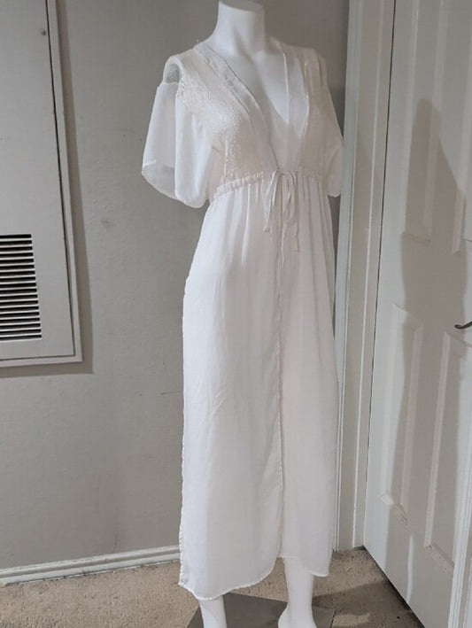 Vintage White Lace-Trim Maxi Robe — Women Intimates & Sleepwear O/S