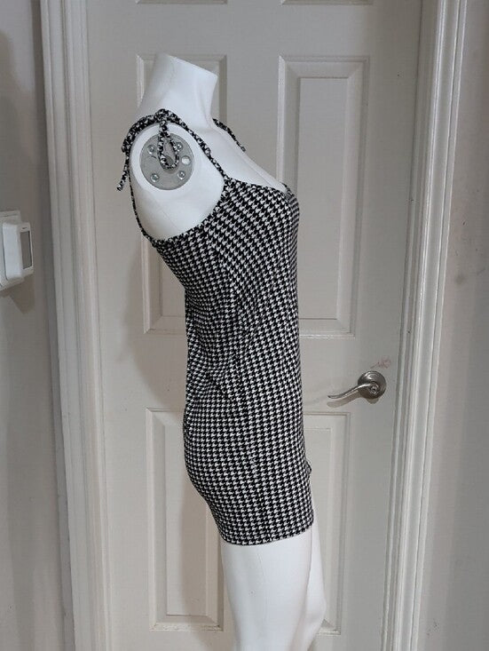Retro Coco And Shay Houndstooth Tie-Strap Mini Dress - Black & White Y2K S