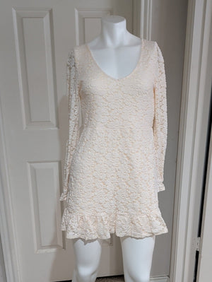 Wild Fable Women's Lace Long-Sleeve V-Neck Dress in Cream Medium