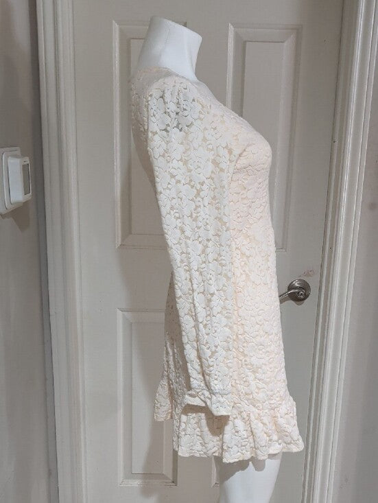 Wild Fable Women's Lace Long-Sleeve V-Neck Dress in Cream Medium