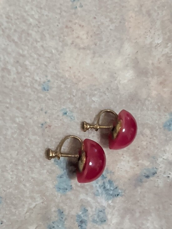 Vintage Pink Lucite Dome Screw-Back Earrings - Unbranded Retro Costume Jewelry MCM