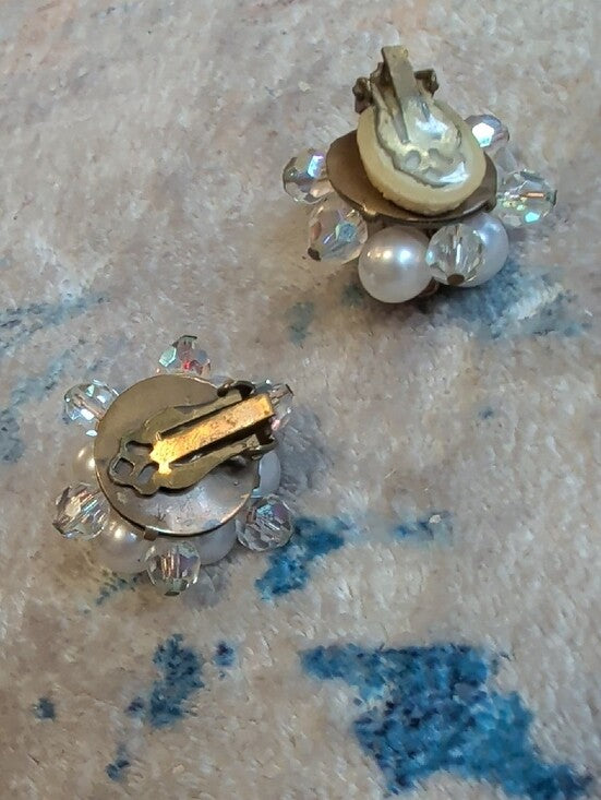 VTG Pearl & Crystal Cluster Clip-On Earrings - Retro MCM Costume Jewelry