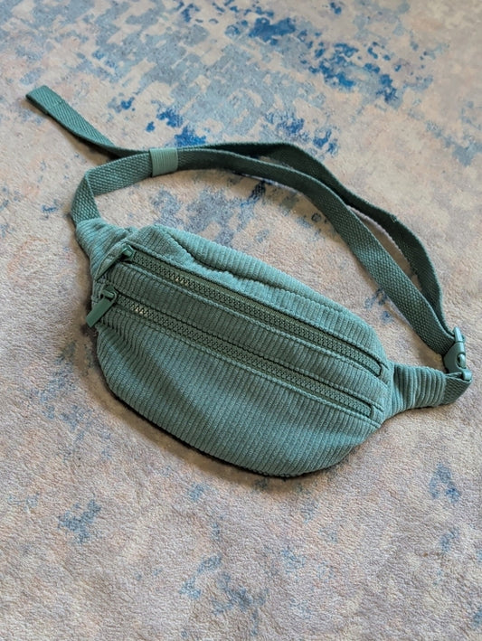 Wild Fable Corduroy Sage Green Adjustable Waist Bag Fanny Pack