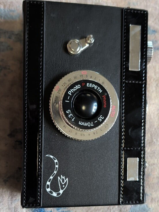 Vintage-Style Black Compact Film Camera Purse with Shoulder Strap - Lydia Camera Crossbag