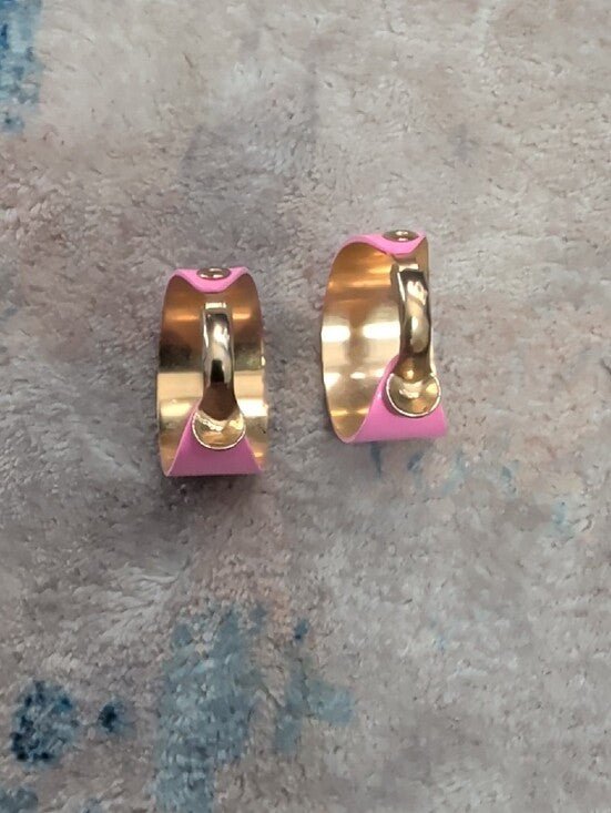 VTG Chunky Pink Hoop Clip-On Earrings - Bold Statement Costume Jewelry MCM Retro