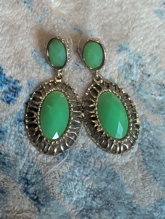 Vintage Gold Drop Earrings with Green Oval Gems - Retro Costume Jewelry MCM