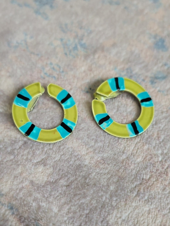 MCM Vintage Yellow & Teal Enamel Hoop Clip-On Earrings Retro Costume Jewelry