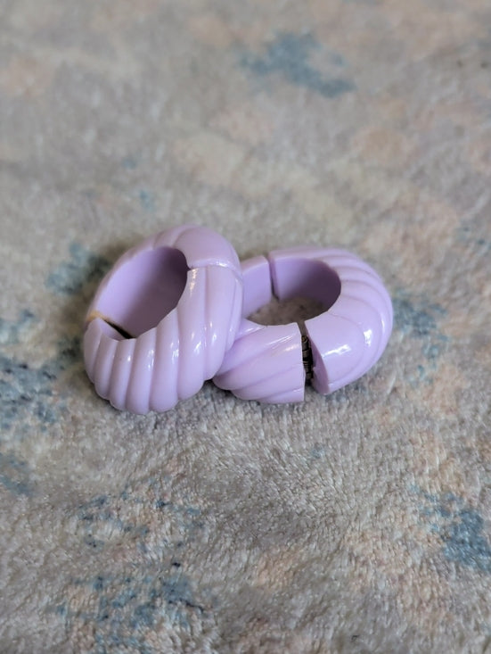 Retro MCM Lavender Ribbed Hoop Clip-On Earrings Vintage Costume Jewelry